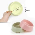 Platitos para Perro de Plástico es una plato pequeño de 13 centimetros de diámetro, ideal para mascotas pequeñas, gatitos o perritos. Podrás encontrarlos en los siguientes colores: rosa, azul y verde: capacidad para hasta 300 grs comida seca. 