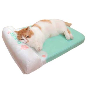 Cama Perro Verano Colchón Talla S Hoopet cuenta con un diseño ergonómico que se adapta perfectamente a las necesidades de tu mascota. El colchón está confeccionado con materiales transpirables y ligeros que permiten la circulación del aire
